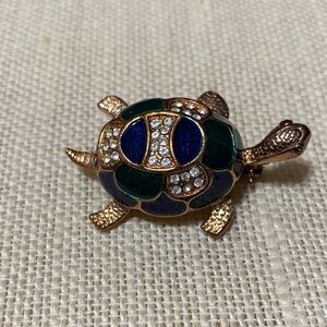 Vintage crystal Gold and Green enamel Turtle Brooch